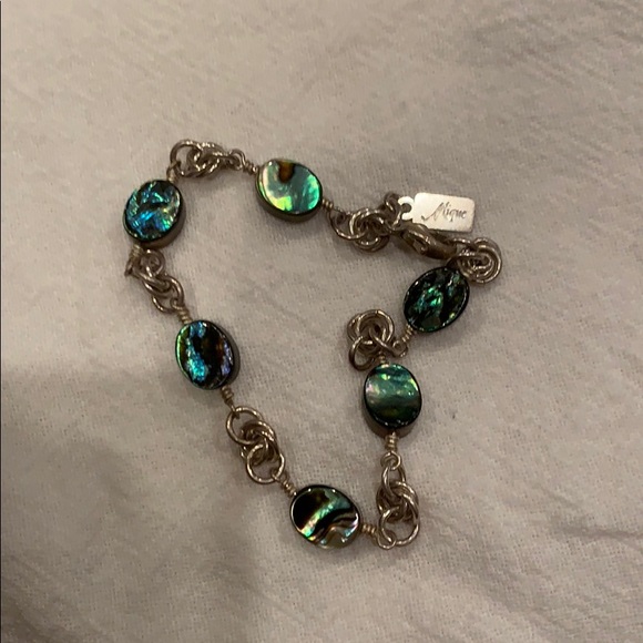 Mique Bracelet - Picture 3 of 3